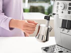 ECAM22.110.SB Magnifica S Automatic coffee maker De Longhi