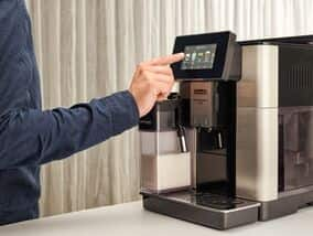 DeLonghi ECAM610.74.MB PrimaDonna Soul - Macchine da caffè automatiche