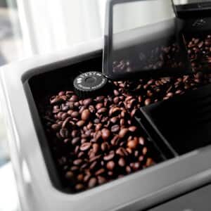 Cafetera superautomática Eletta Cappuccino ECAM45.760.W