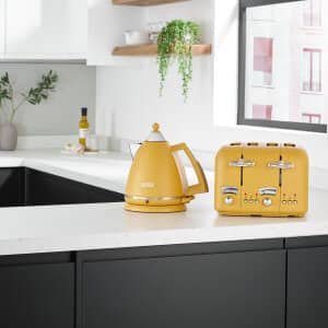 Argento Silva 4 Slice Toaster Yellow