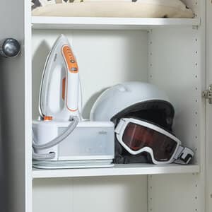 CareStyle Compact Pro Steam generator Iron IS 2561 White/Orange