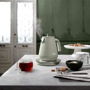ほぼ新品・取説保証書つき＆送料込みDeLonghi KBY1210J 電気ケトル 楽天市場】デロンギ エクレティカ 温度設定機能付き電気ケトル