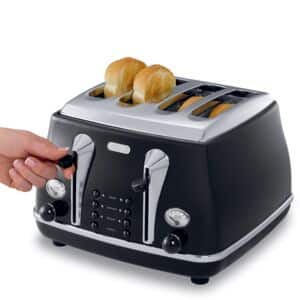 Icona Classic 4 Slice Toaster Black