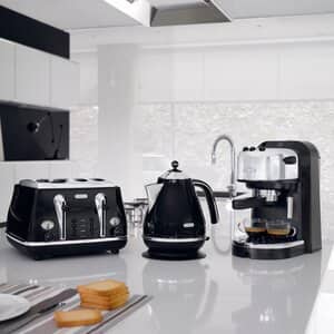 Icona Classic 4 Slice Toaster Black