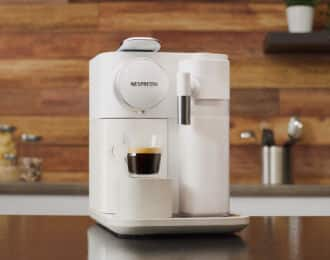 De'Longhi Nespresso Gran Lattissima EN640.B, Macchina per Caffè Automatica,  Macchina per Caffè a Capsule, Schiumatura Automatica del Latte, Pressione  19 Bar, Cappuccino, 1400W, Nero : : Casa e cucina