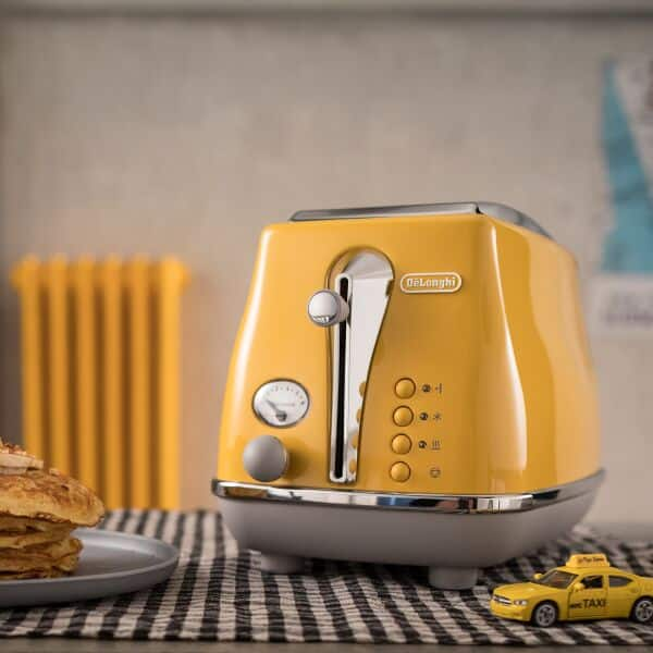 Icona Capitals by De'Longhi  Breakfast Collection with 2-slice toaster 