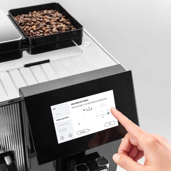 Nouveauté Delonghi : Maestosa, la machine automatique avec 2 bacs