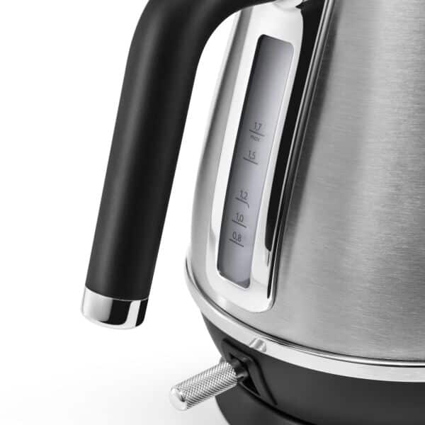 Delonghi hotsell silver kettle