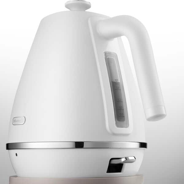 DE627 - DeLonghi Distinta Kettle White KBI 3001W