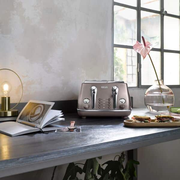 CTOT4003.PK Icona Metallics Toaster De Longhi UK