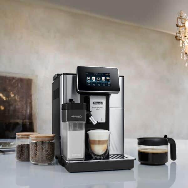 PrimaDonna Soul ECAM610.75.MB One Touch Bean to Cup coffee machine Lifestyle