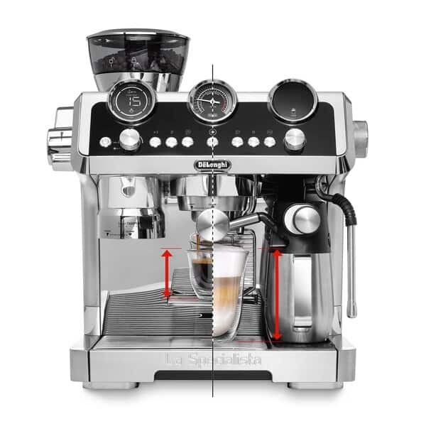 La Specialista Maestro Manual Coffee Machine with Cold Brew Metal Detail