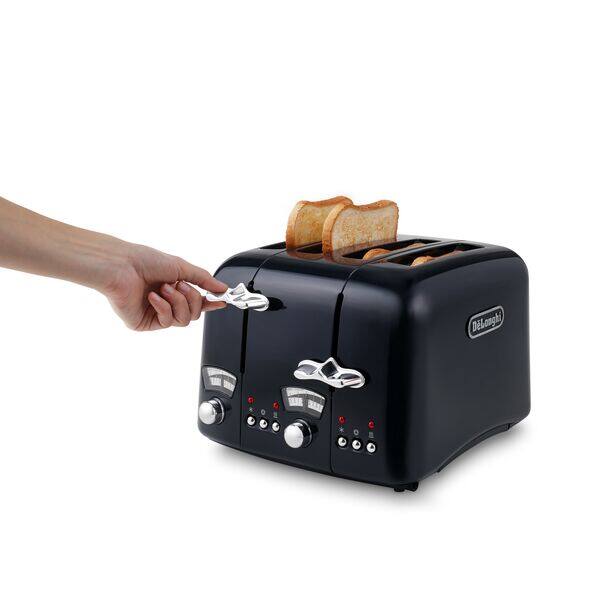 DeLonghi Argento 4 Slice Toaster - Black CT04BK1