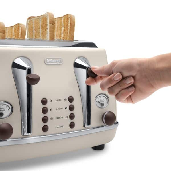 https://dam.delonghi.com/600x600/assets/70652