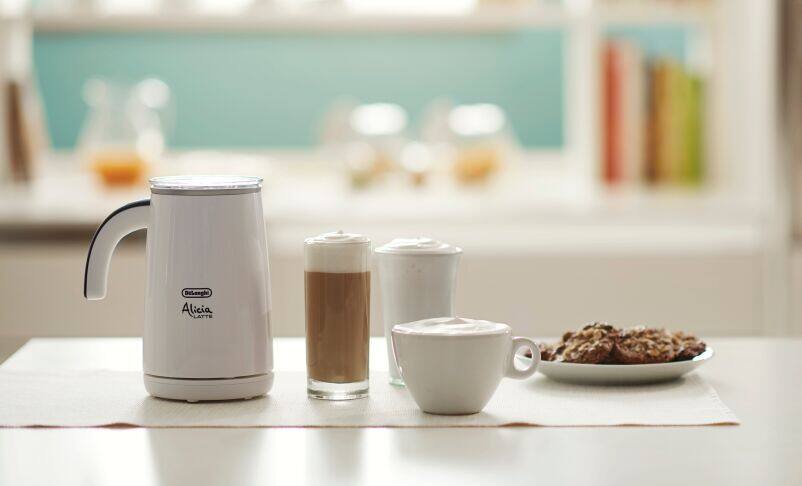 EMF2.W Alicia Latte Milk frother