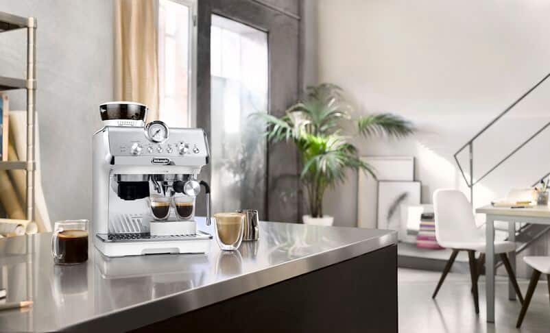 SCOPRI LE OFFERTE ONLINE SU De'Longhi EC 9155.W macchina per caffè  Automatica/Manuale Macchina espresso 1,5 L