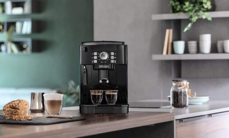 Machine à Expresso Broyeur Delonghi Magnifica S ECAM12.121.B (Via 20€ en  crédit fidélité) –