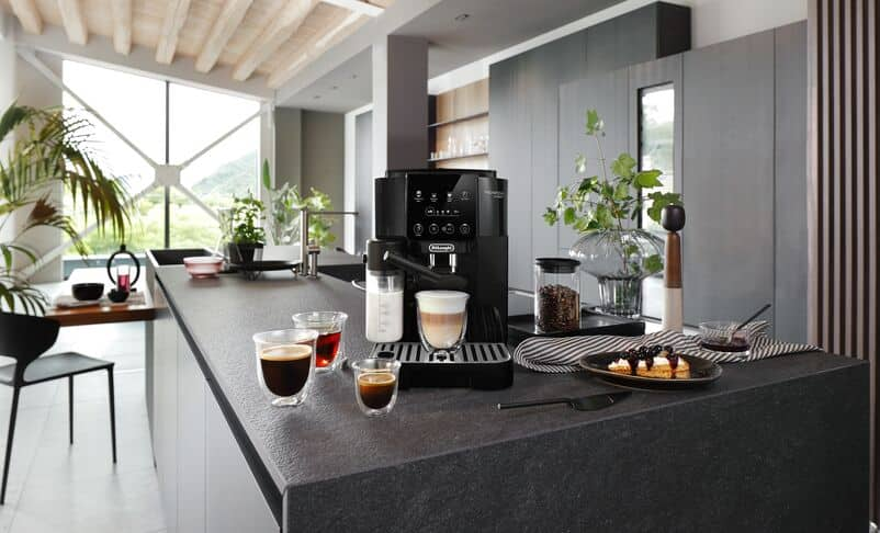 De Longhi Magnifica Start ECAM220.60.B Fully Automatic Coffee