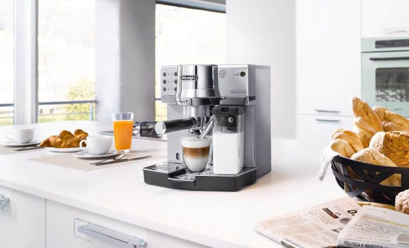 De'Longhi EC 860.M Machine à expresso : : Cuisine et Maison