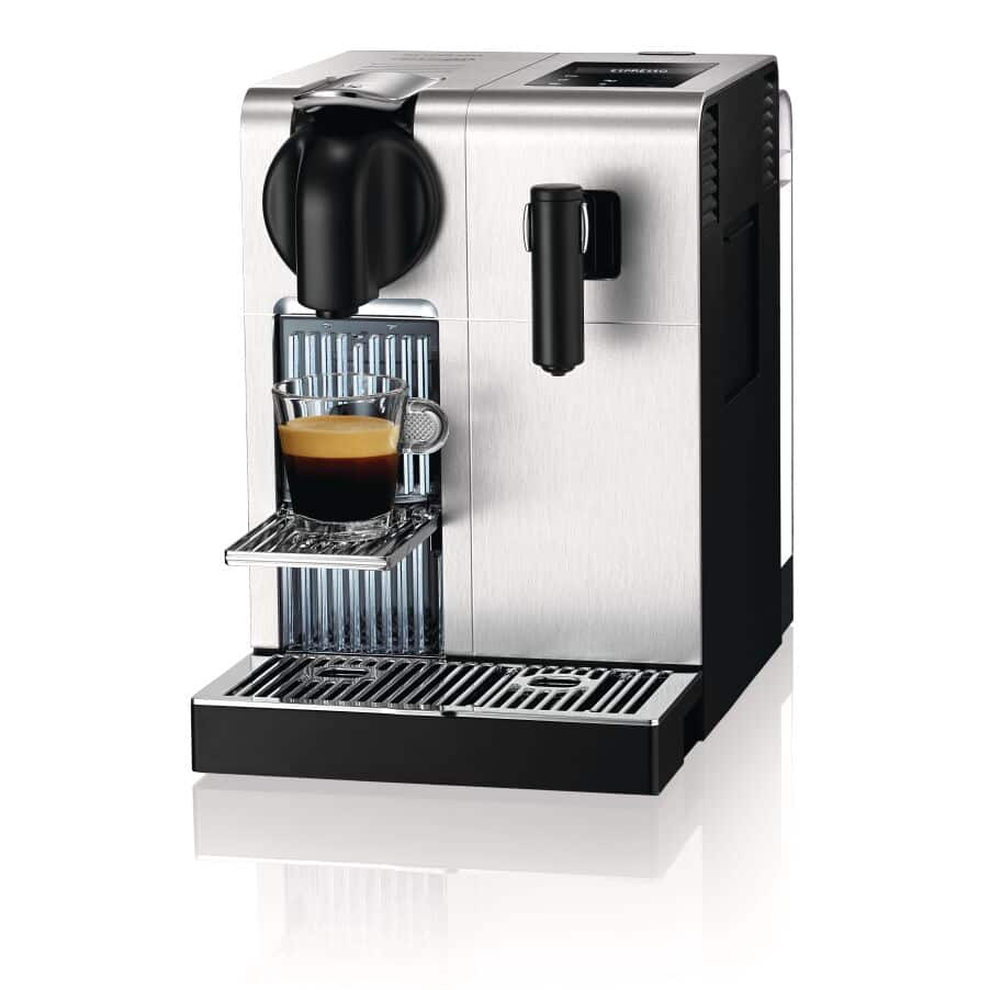 Nueva Cafetera Nespresso Lattissima Pro  Cafetera nespresso, Máquina de  capuchino, Máquinas de café