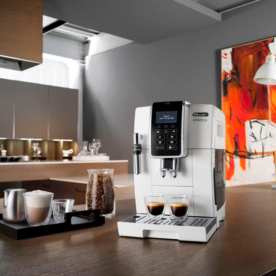 Dinamica Automatic coffee machine ECAM350.35.W  Lifestyle