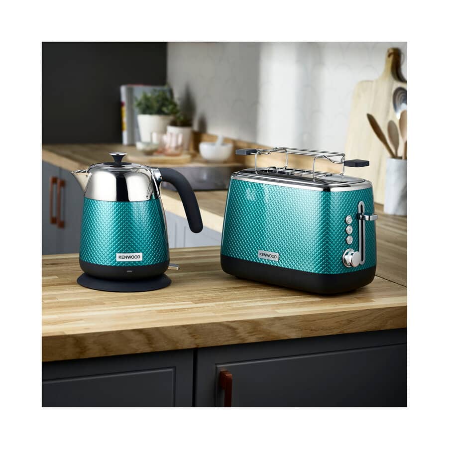 Toasters, Mesmerine 2 Slot Toaster Blue TCM811BL, 0W23011100, undefined