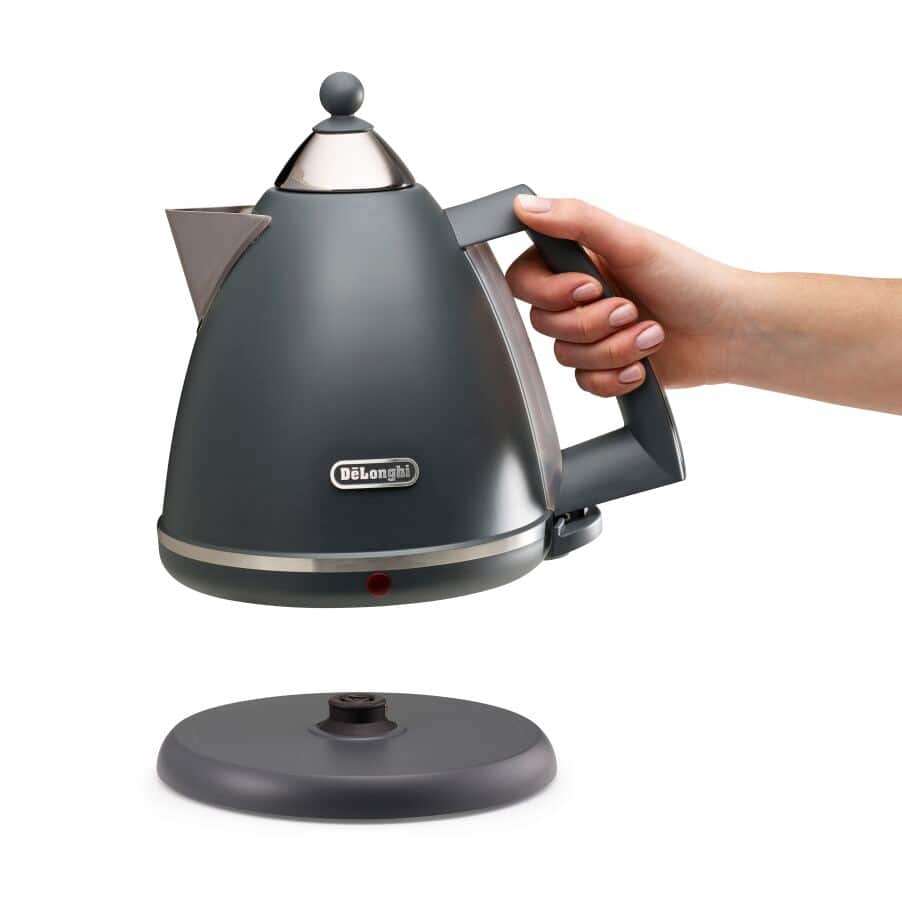 KBX3016.GY Argento Silva Kettle De Longhi UK