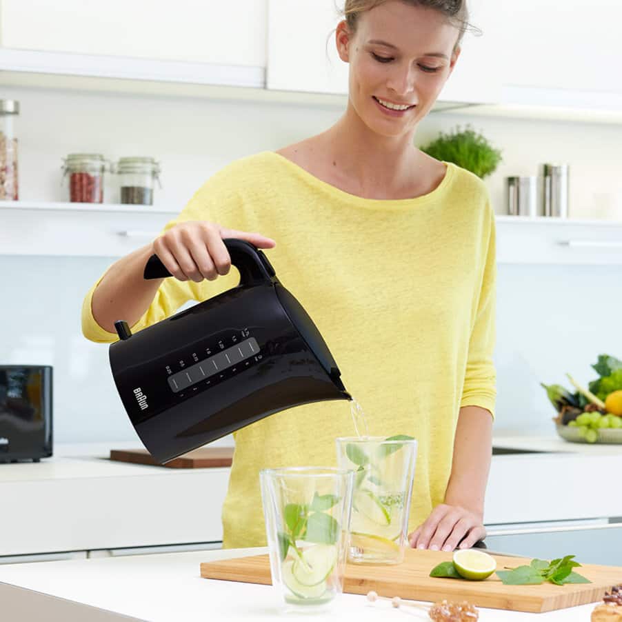 undefined, undefined, undefined, Zwart