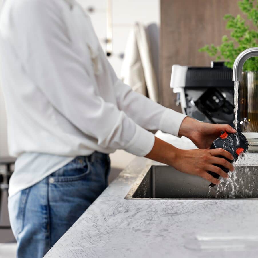 undefined, Magnifica Start Automatic Coffee Maker ECAM220.31.SSB, undefined, Silber und Schwarz