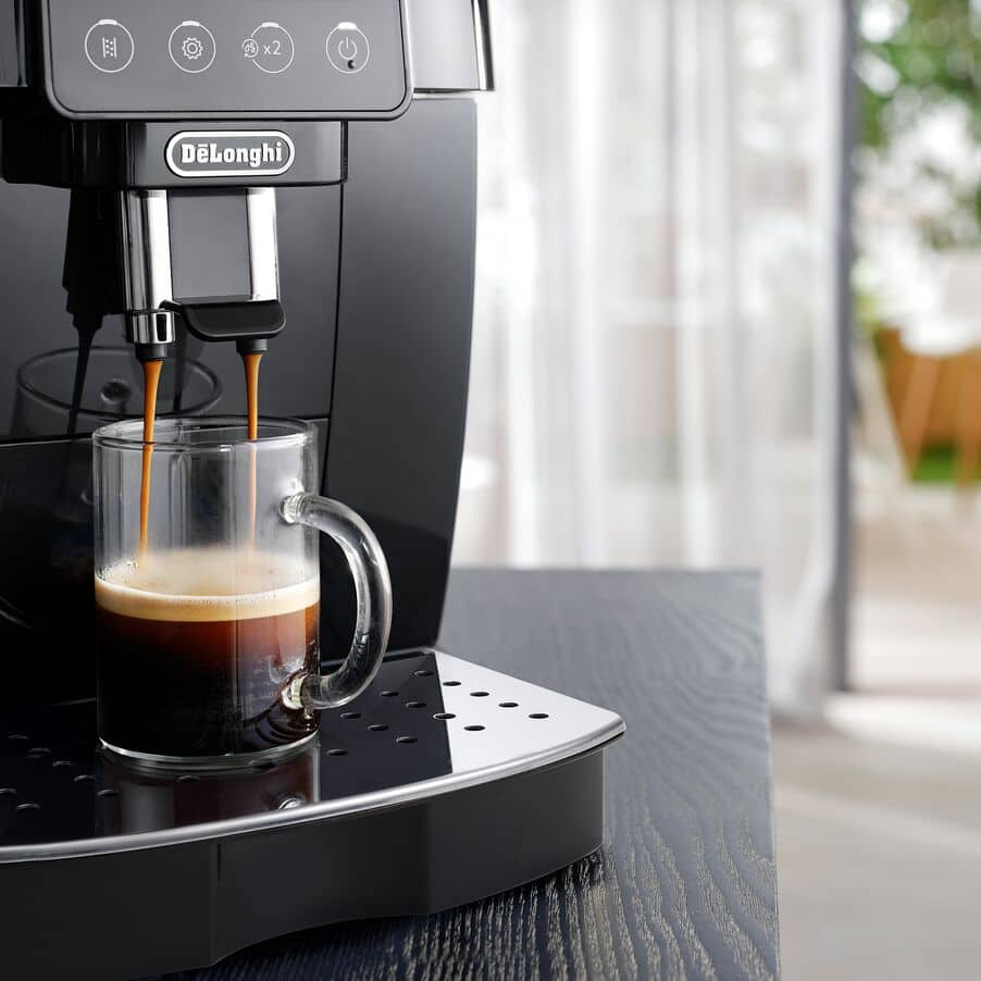 Cafetera superautomática - De'Longhi Magnifica Start ECAM220.21.BG,  Molinillo integrado, 15 bar, 1450 W, Negro » Chollometro