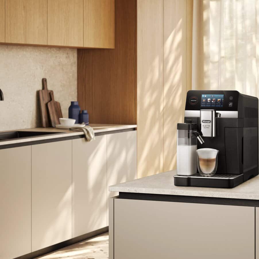 Eletta, Eletta Ultra, brushed Black, undefined, Noir