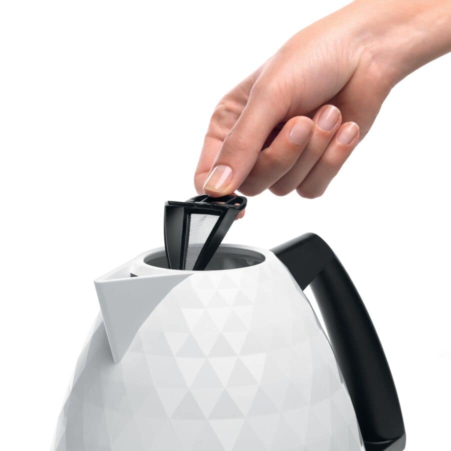 KBJ3001.W Brillante Kettle De Longhi UK